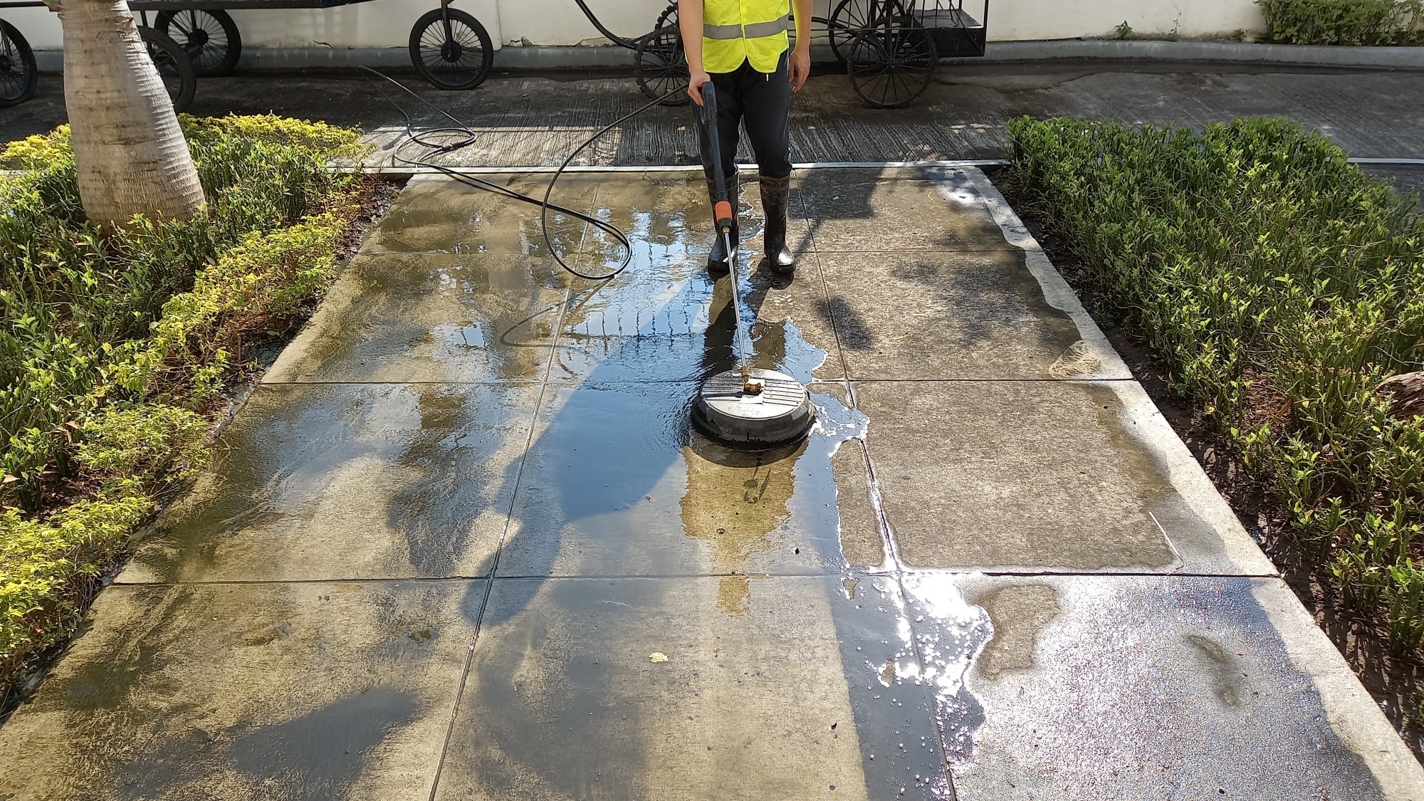 Concrete Walkway Affordable Pressure Washing