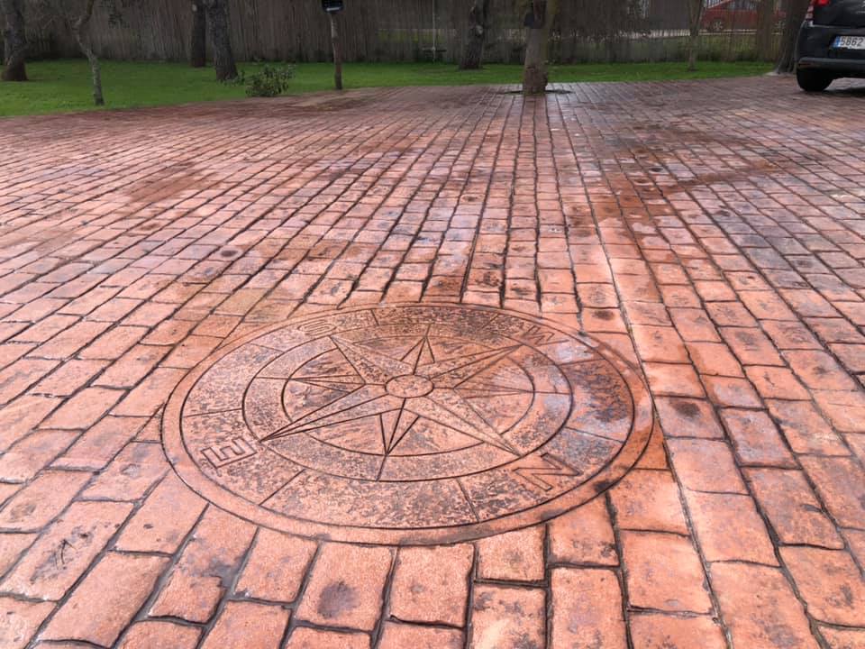 Commercial Pavers Pressure Wash Cleaning