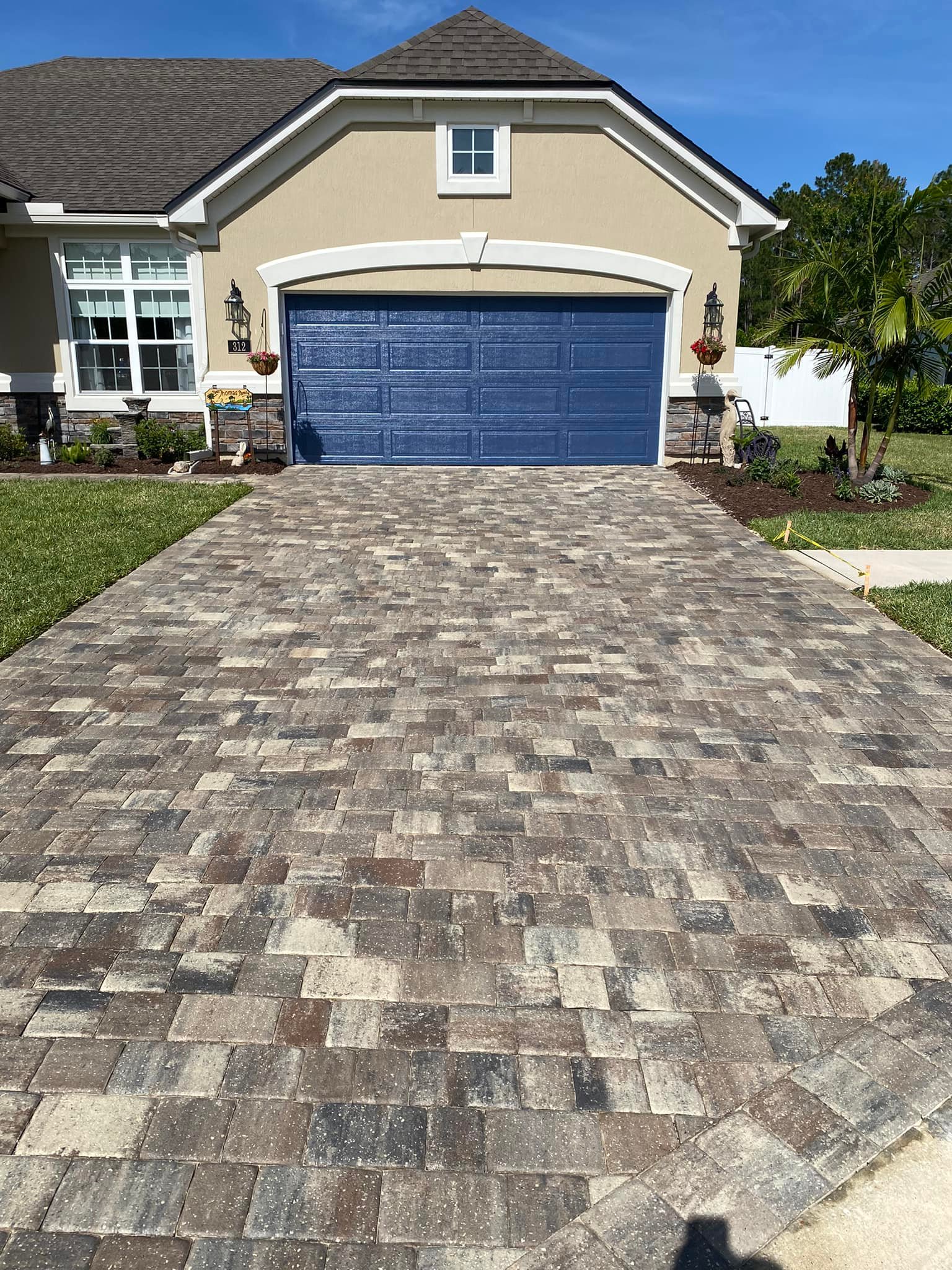 Pressure Washing Driveway Paver